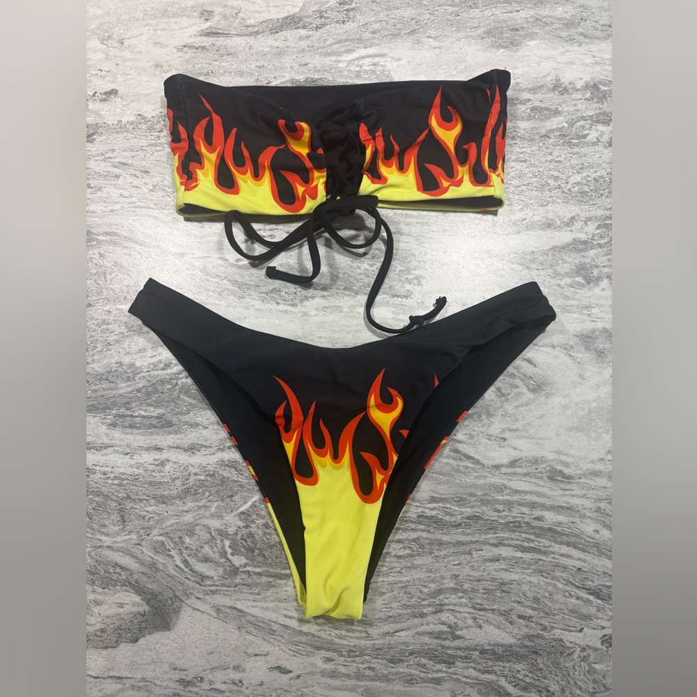 Flame Print Bandeau Bikini Set - Black & Yellow